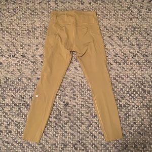 Lululemon leggings: Size 6, 25”